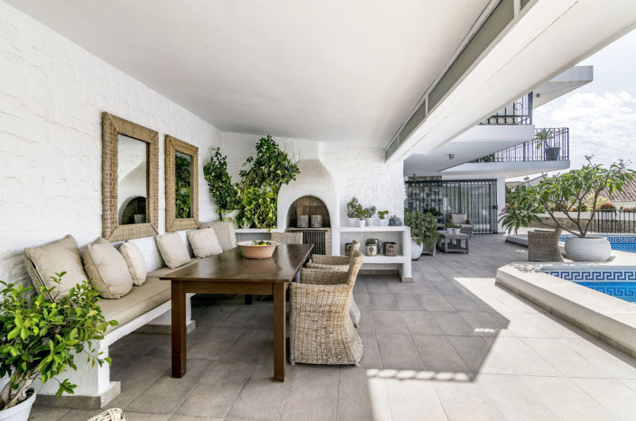 Image No.27-4 Bed Villa / Detached for sale