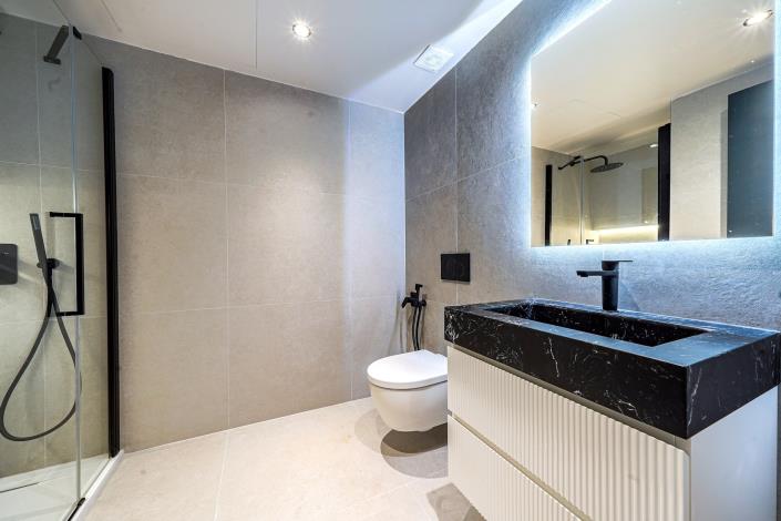 Image No.21-5 Bed Villa for sale