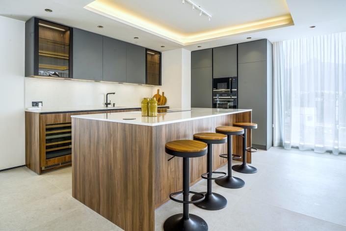 Image No.13-5 Bed Villa for sale