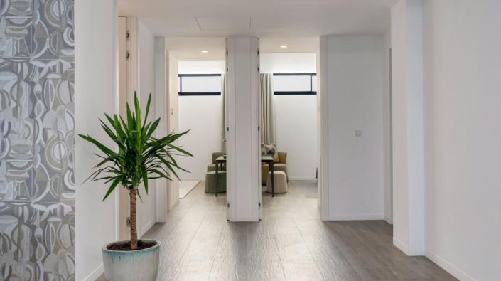 Image No.26-6 Bed Villa for sale