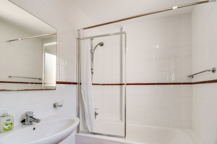 Image No.10-3 Bed Townhouse for sale