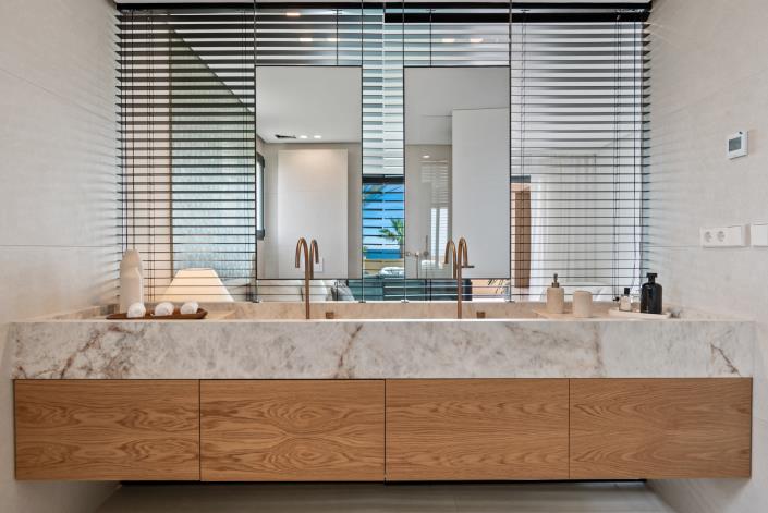 Image No.22-3 Bed Apartment for sale