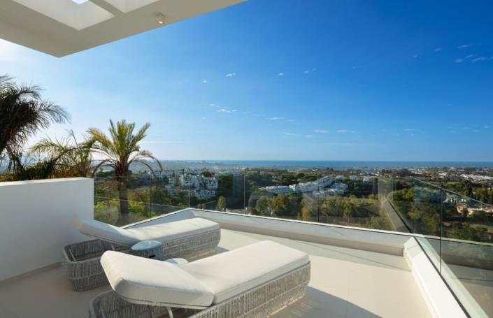 Image No.4-4 Bed Villa for sale