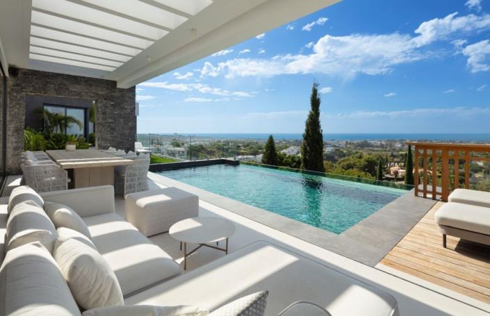 Image No.2-4 Bed Villa for sale