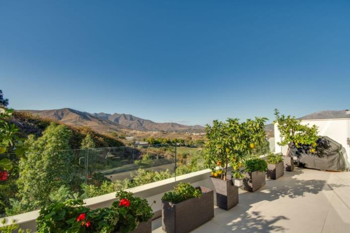 Image No.29-2 Bed Apartment for sale