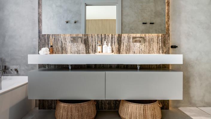 Image No.10-5 Bed Villa for sale