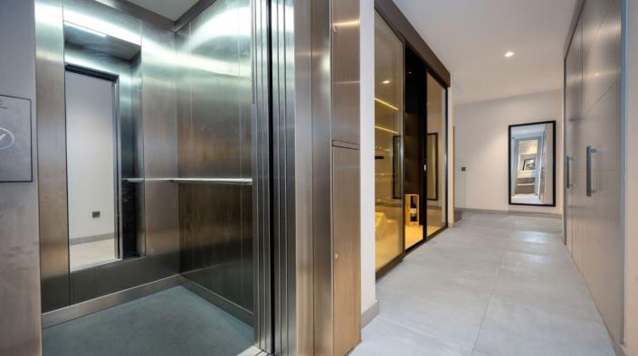 Image No.20-5 Bed Villa for sale