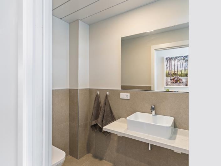 Image No.10-5 Bed Apartment for sale