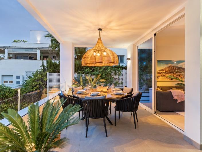 Image No.22-5 Bed Apartment for sale