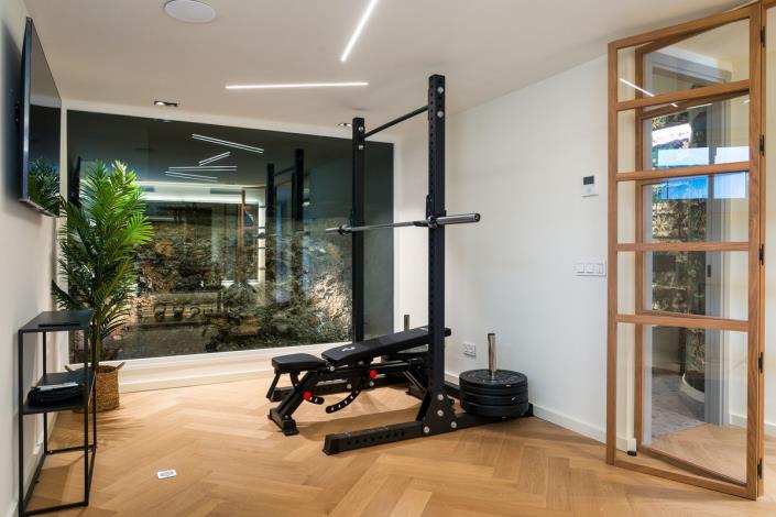 Image No.12-3 Bed Townhouse for sale