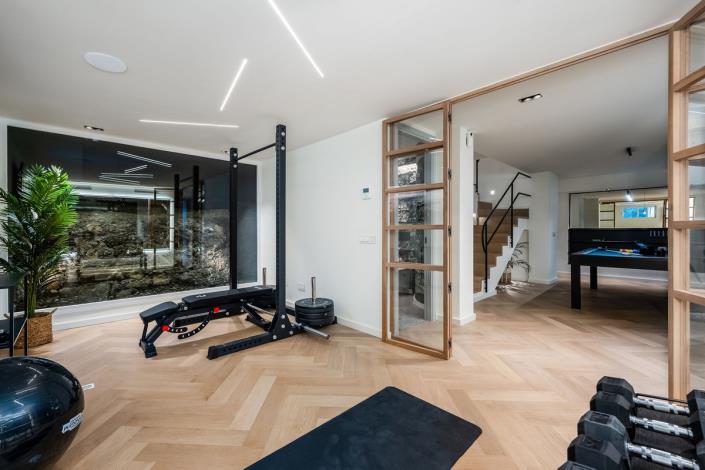 Image No.47-3 Bed Townhouse for sale