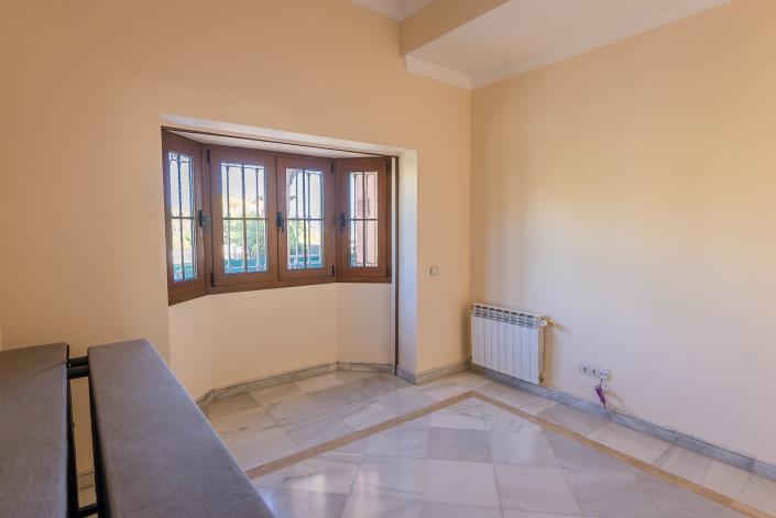 Image No.13-4 Bed Villa for sale