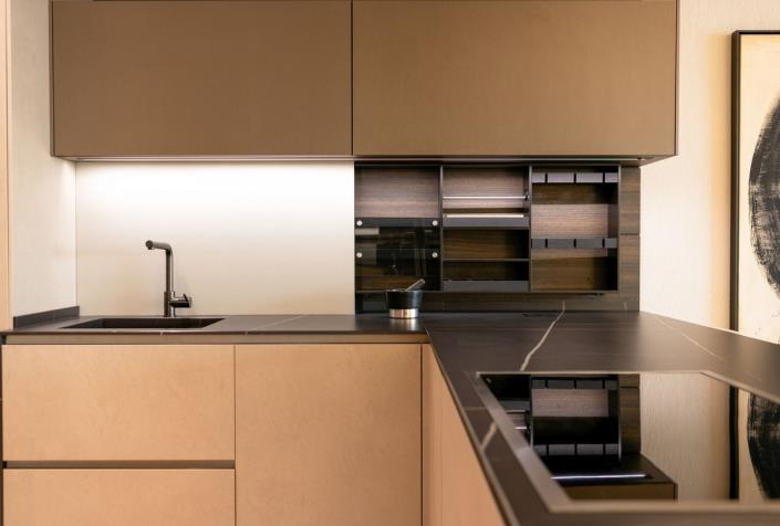 Image No.9-3 Bed Apartment for sale