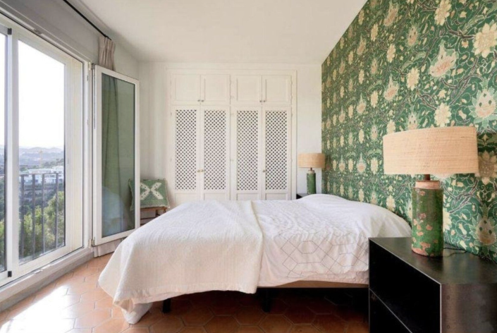 Image No.13-2 Bed Townhouse for sale