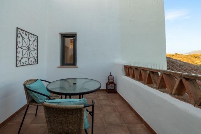 Image No.20-2 Bed Duplex for sale