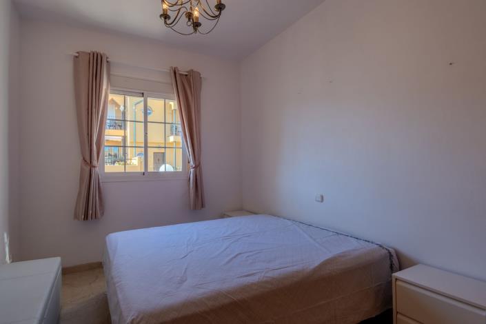 Image No.18-3 Bed Townhouse for sale