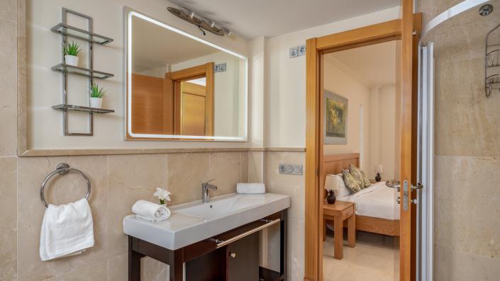 Image No.13-2 Bed Apartment for sale