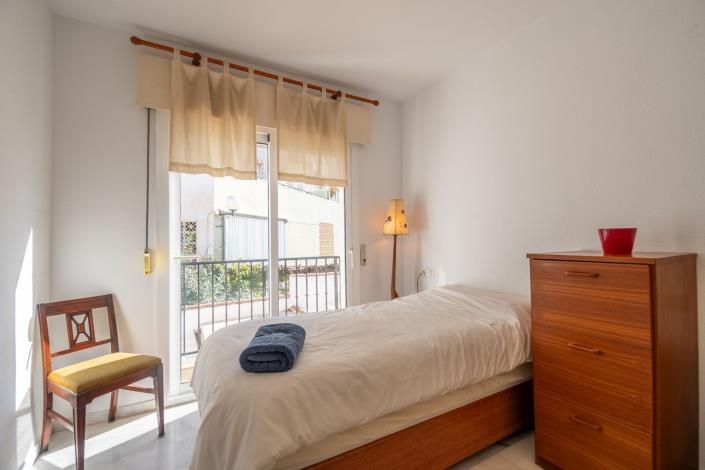 Image No.14-3 Bed Townhouse for sale