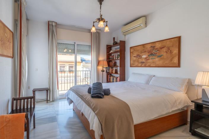 Image No.17-3 Bed Townhouse for sale