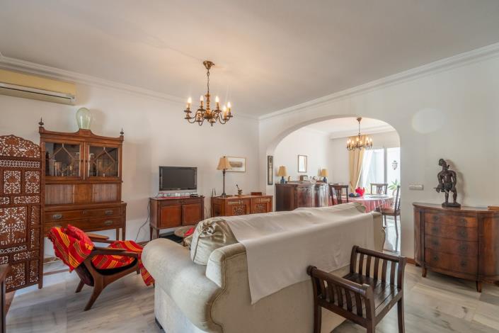 Image No.24-3 Bed Townhouse for sale