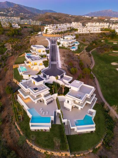 Image No.35-5 Bed Villa for sale