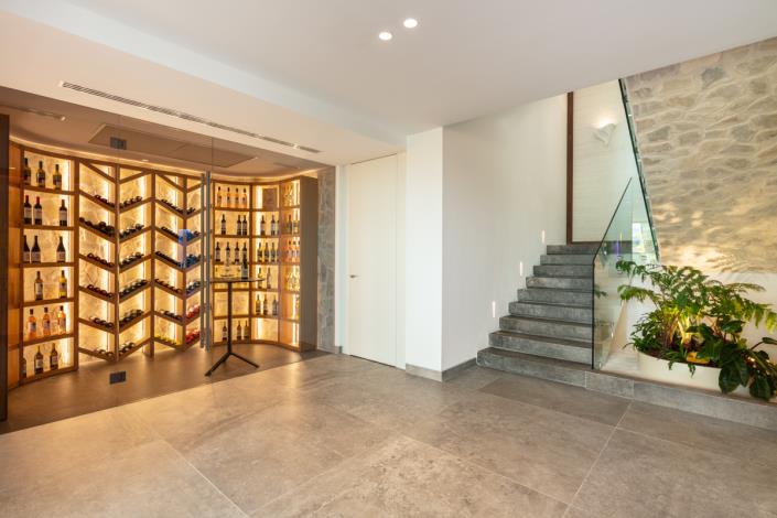 Image No.38-6 Bed Villa for sale