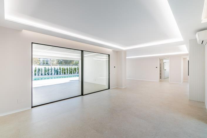 Image No.5-4 Bed Villa for sale