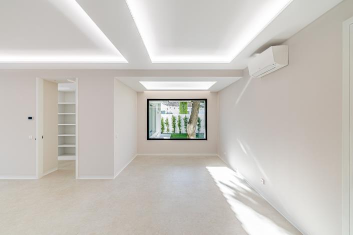 Image No.17-4 Bed Villa for sale