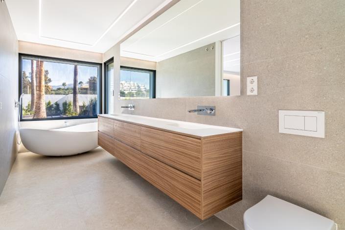 Image No.24-4 Bed Villa for sale