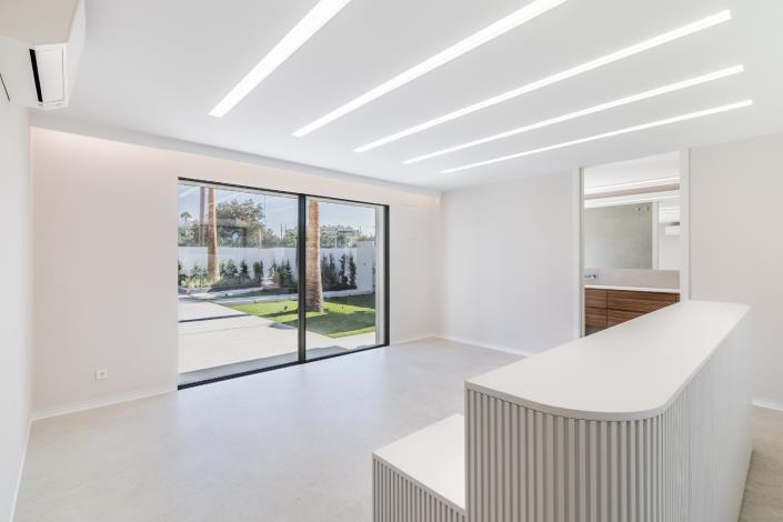 Image No.28-4 Bed Villa for sale