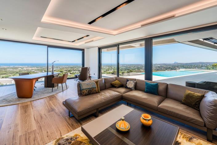 Image No.7-6 Bed Villa for sale