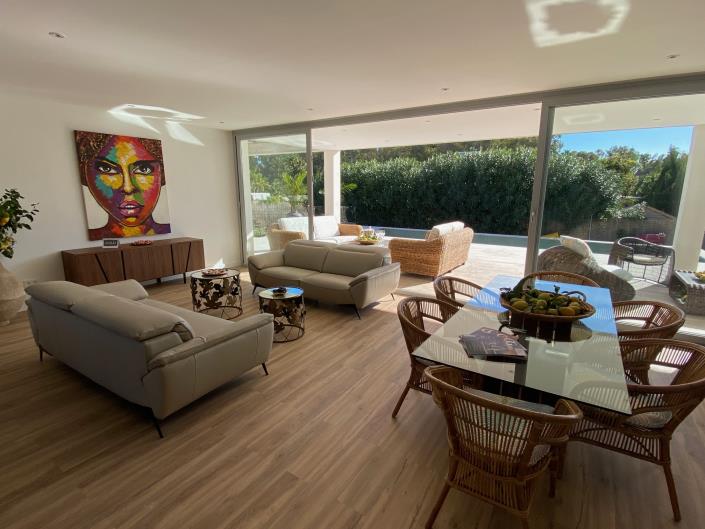 Image No.19-5 Bed Villa for sale