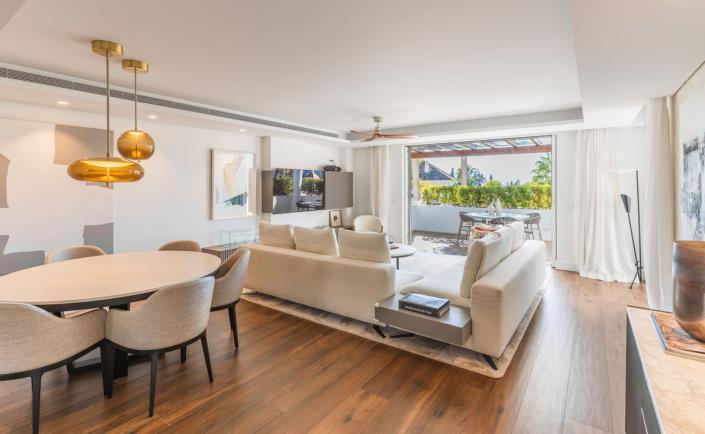 Image No.10-3 Bed Apartment for sale