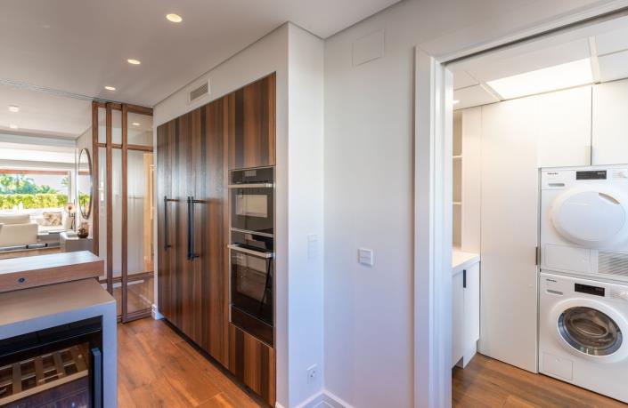 Image No.11-3 Bed Apartment for sale