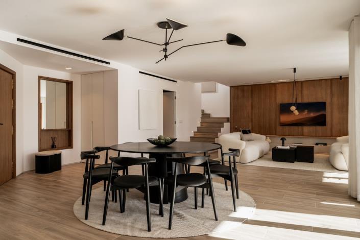 Image No.6-4 Bed Townhouse for sale