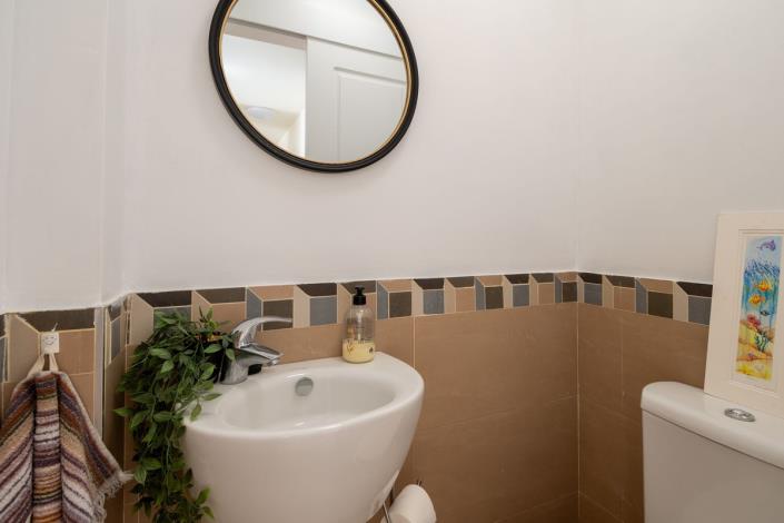 Image No.28-2 Bed Penthouse for sale