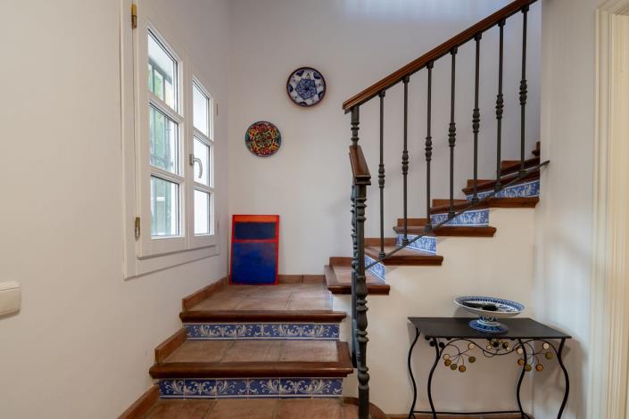 Image No.14-3 Bed Townhouse for sale