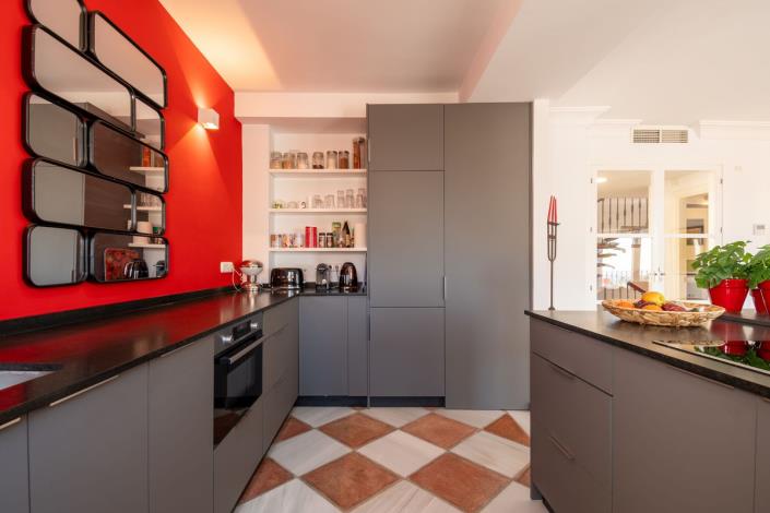 Image No.31-3 Bed Townhouse for sale