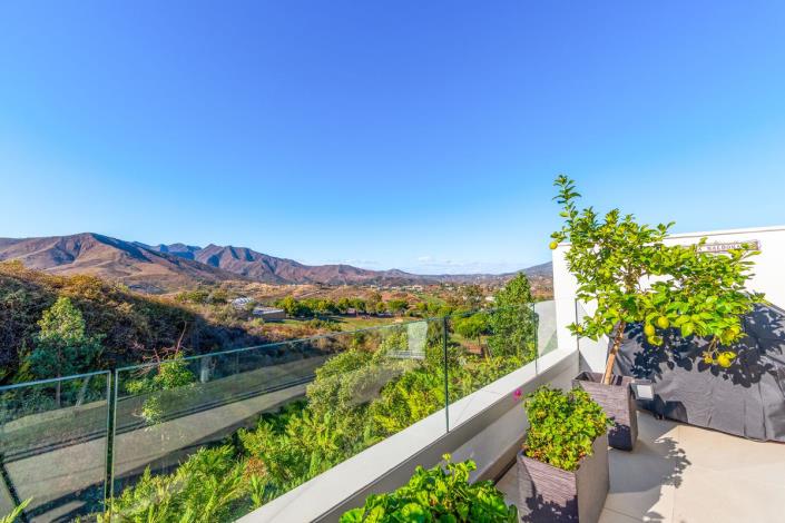 Image No.24-2 Bed Apartment for sale