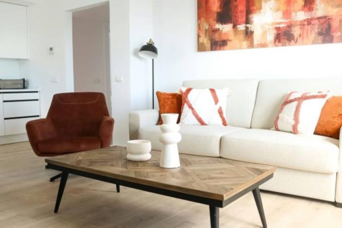 Image No.23-2 Bed Apartment for sale