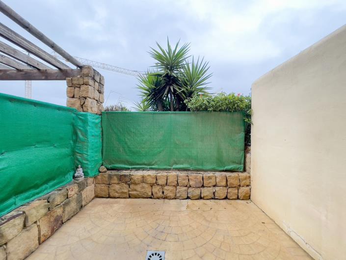 Image No.10-2 Bed Townhouse for sale