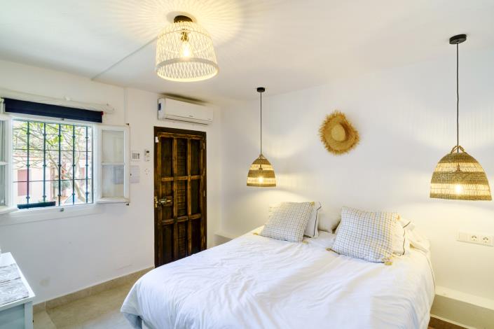 Image No.9-3 Bed Townhouse for sale