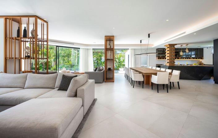 Image No.7-6 Bed Villa for sale