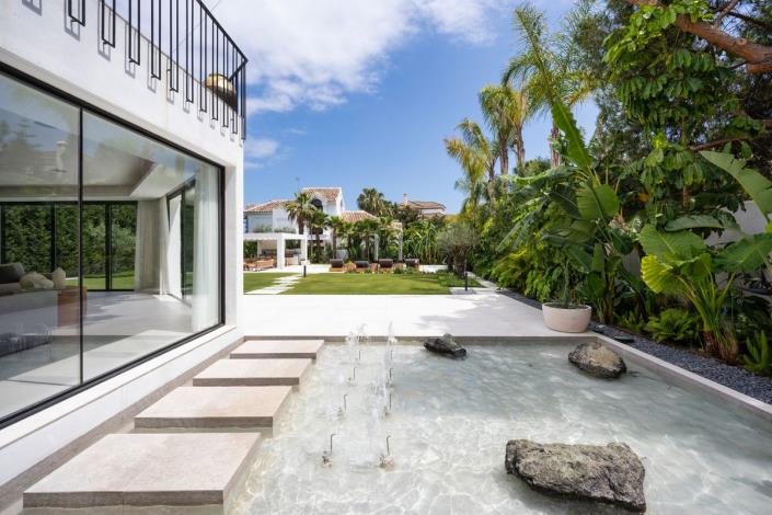 Image No.25-6 Bed Villa for sale