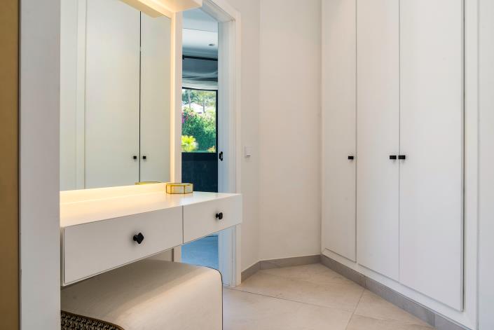 Image No.53-6 Bed Villa for sale