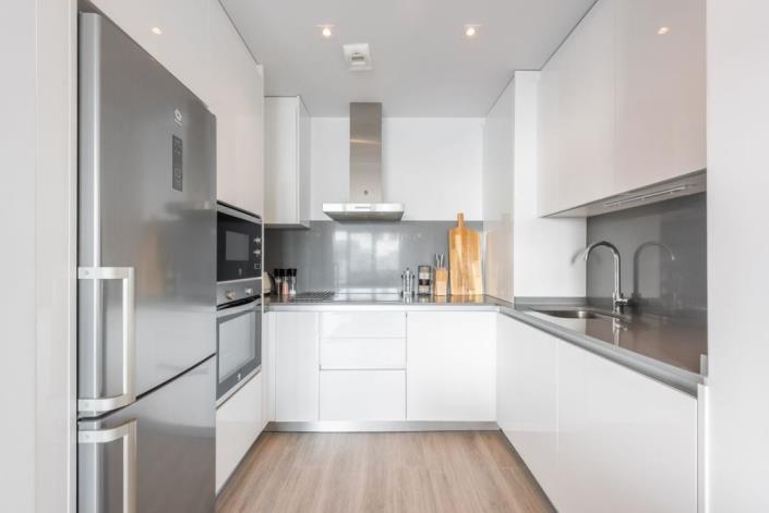 Image No.9-3 Bed Apartment for sale