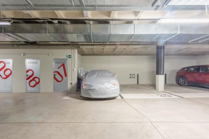 Image No.20-3 Bed Apartment for sale