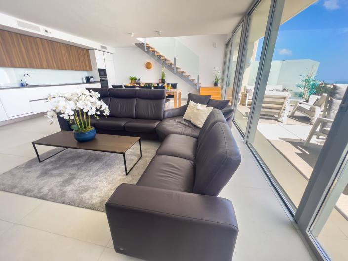 Image No.14-4 Bed Penthouse for sale