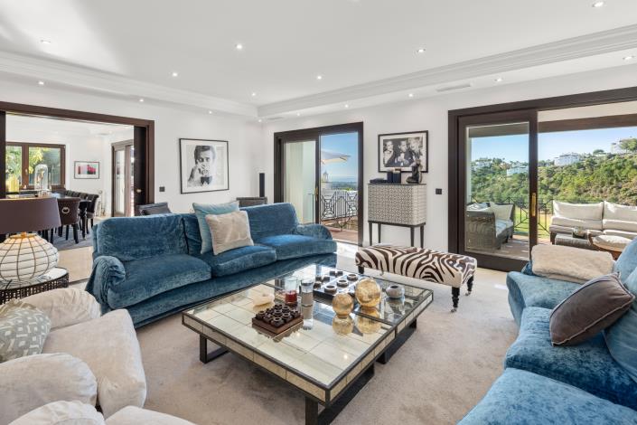 Image No.6-7 Bed Villa for sale