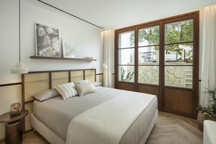 Image No.8-5 Bed Villa for sale